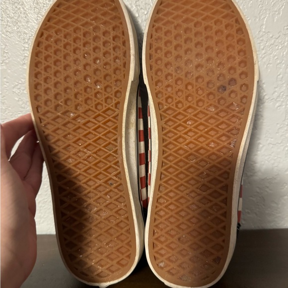 Vans Red and White Checkered Low-Tops - Picture 5 of 6